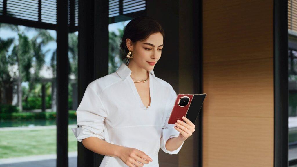 HUAWEI Mate X7 – сгъваем смартфон с флагманска камера, издръжлив дизайн, мощна батерия и специален пакет с HUAWEI Watch Fit 4 Pro на българския пазар.