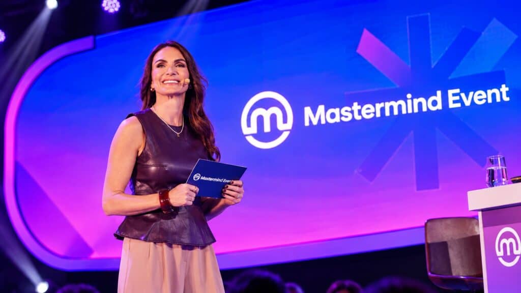 На Mastermind Event 2026 Лиза Прескот разказа как помогна на семеен месарски магазин да достигне над 130 000 последователи и сподели пет принципа за растеж, дисциплина и изграждане на общност.